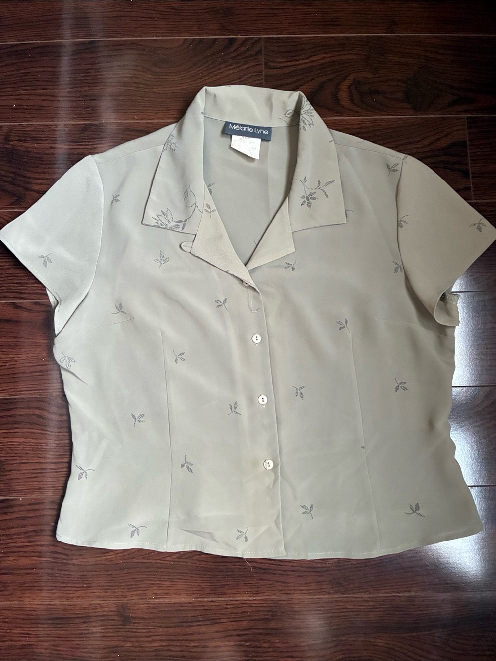 Vintage Melanie Lyne  Short-Sleeve Button Front Blouse
